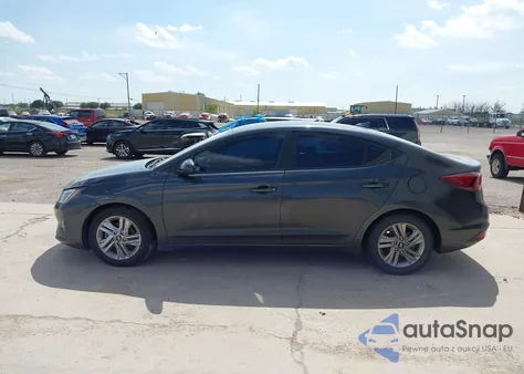 2020 Hyundai Elantra Sel from USA, damaged, VIN 5NPD84LF2LH583003